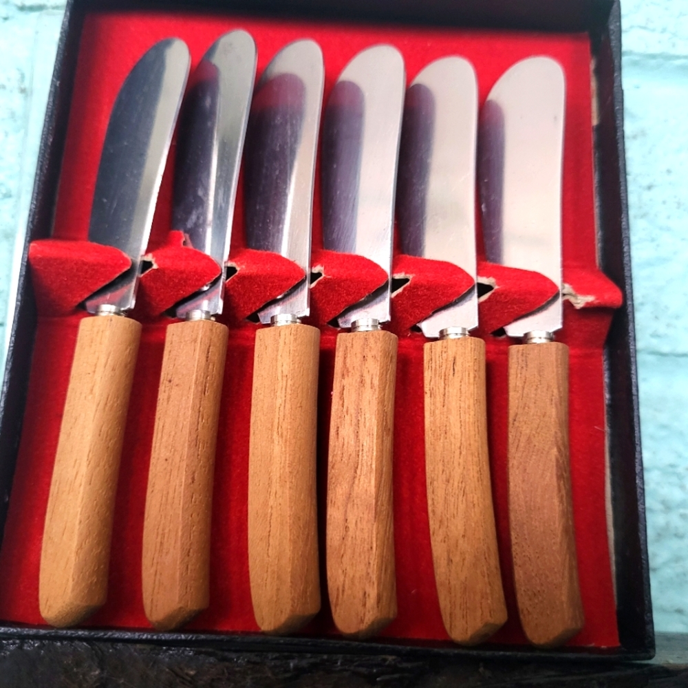 Mid-Century Cocktail/Appetizer Knives Made in Japan